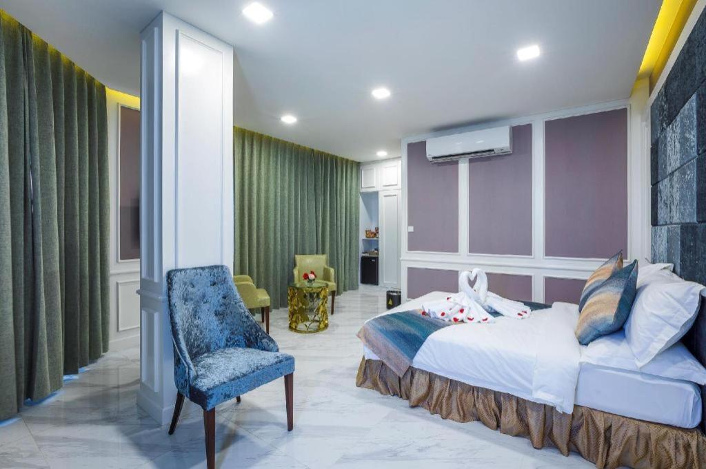 V Boutique Hotel Phnom Penh Eksteriør bilde