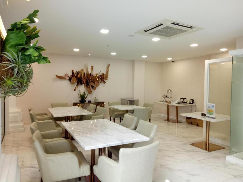 V Boutique Hotel Phnom Penh Eksteriør bilde