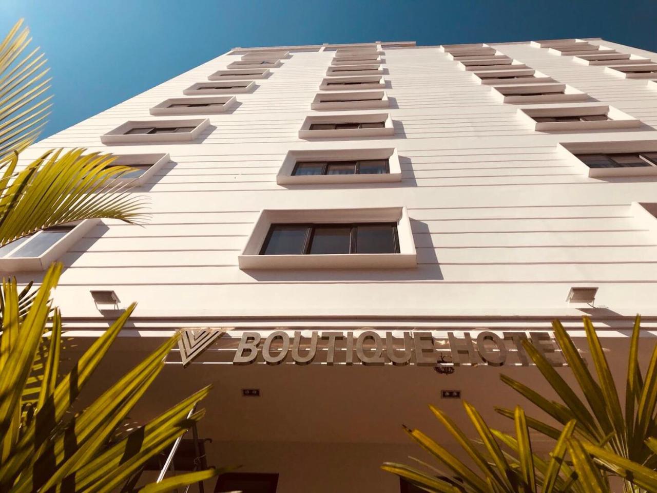 V Boutique Hotel Phnom Penh Eksteriør bilde